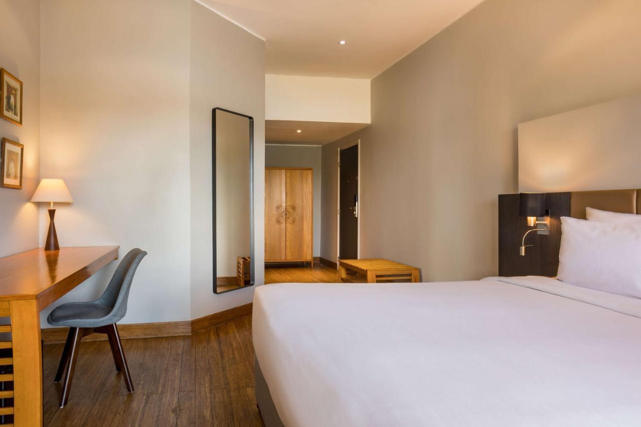 Hotel Radisson Antananarivo Waterfront Exterior foto